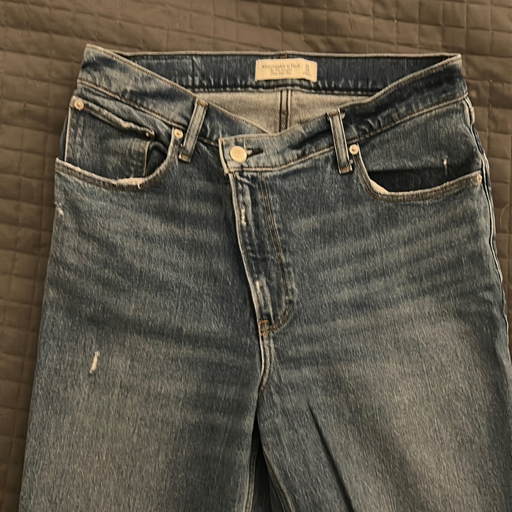 Abercrombie jeans